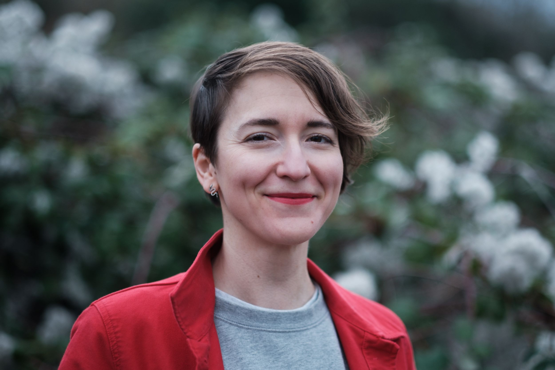 Vera Brosgol Talks with Roger